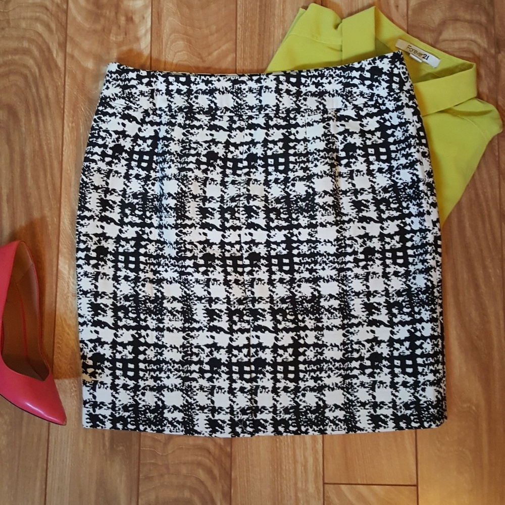Sz 10 Ann Taylor pencil skirt